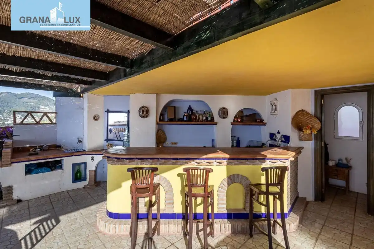 Houses for sale in Almuñécar  with Air Conditioner, Heating and Private garden
