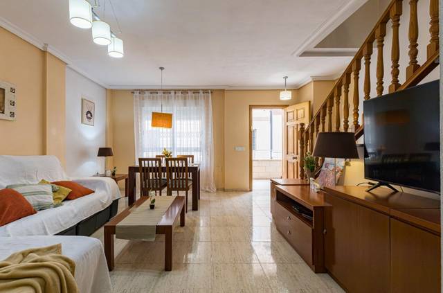 Dúplex en Venta en  FRANCISCO CANOVAS EL BOMB en Beniaján