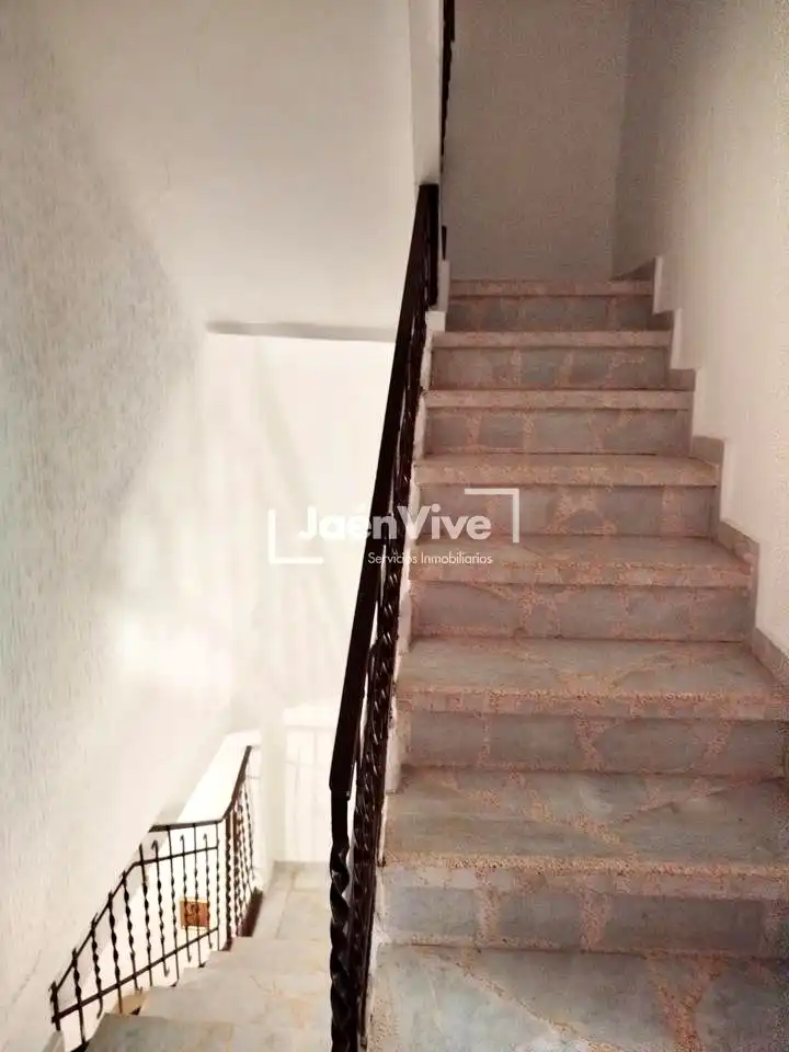 Detached homes for sale in Jaén  with Terrace and Balcony