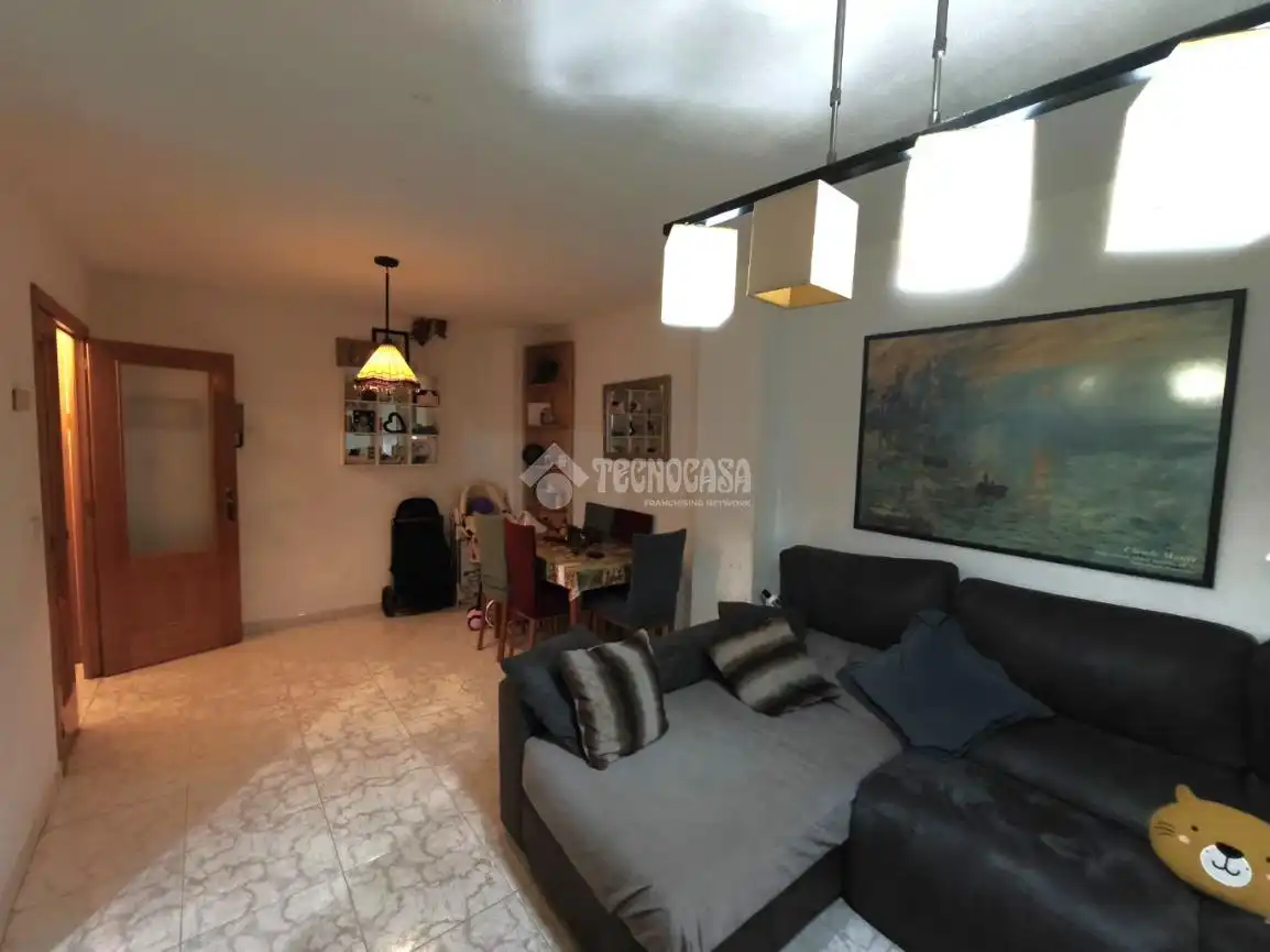 Sala d'estar de Pis en venda en Azuqueca de Henares amb Aire condicionat, Calefacció i Balcó
