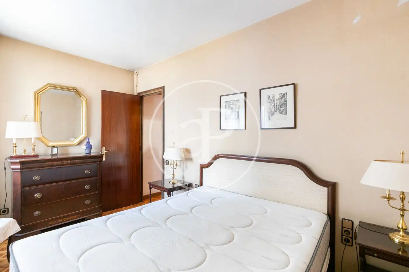 Habitación de Piso en venta en Barcelona con Aire acondicionado, Calefacción y Terraza