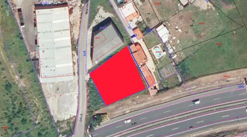 Foto 2 de Terreno industrial en venta en Alisal - San Román, Santander