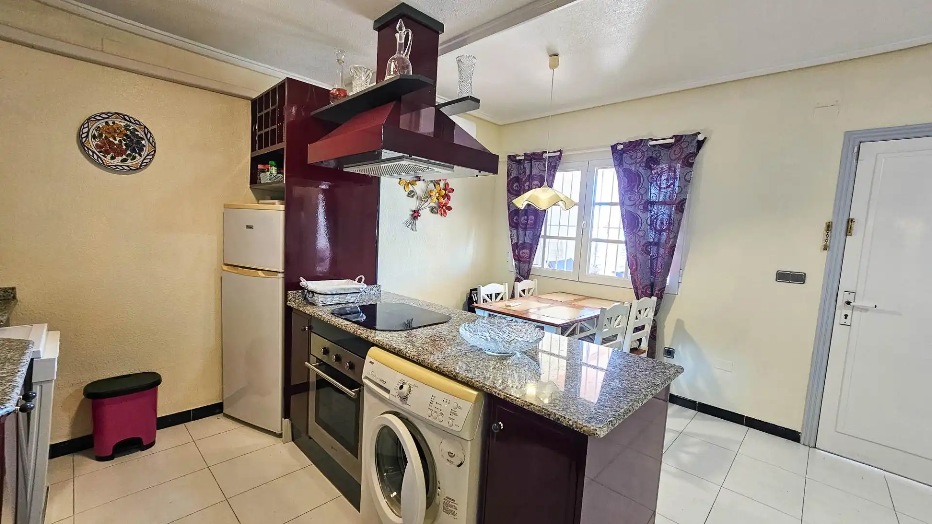 Cocina de Casa o chalet en venta en Orihuela con Aire acondicionado, Jardín privado y Terraza