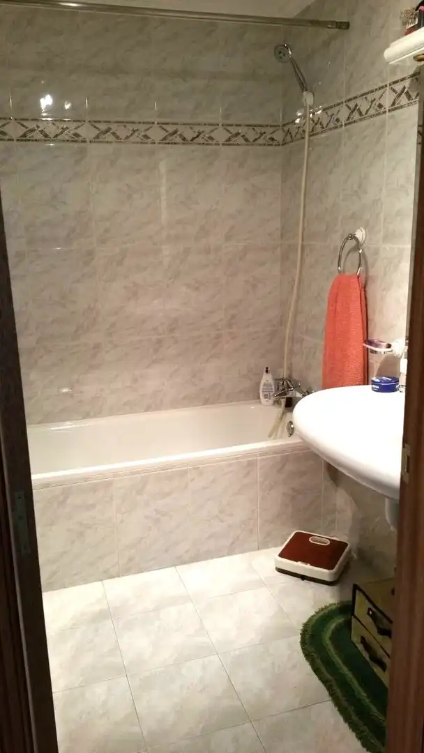 Bathroom of Houses for sale in Miranda de Ebro  with Heating, Terrace and Storage room