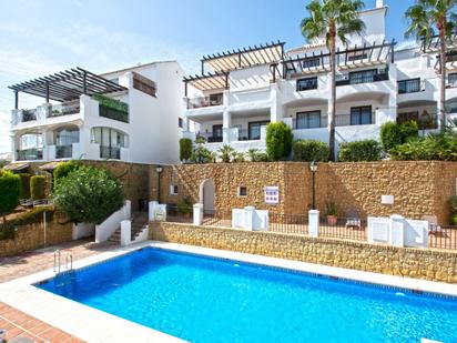Exterior view of Single-family semi-detached for sale in Marbella  with Terrace