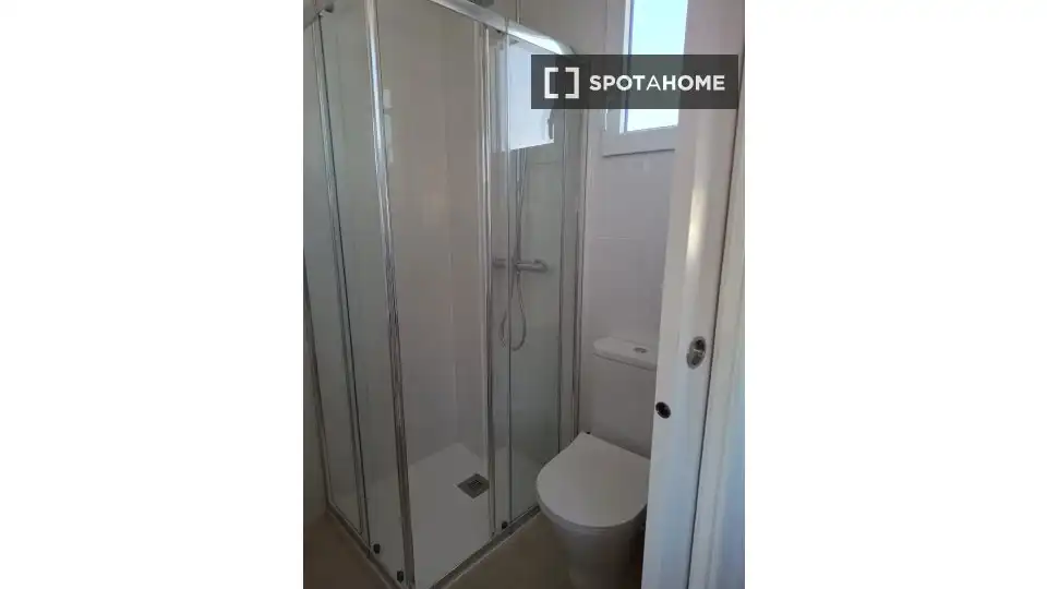 Piso con terraza en alquiler en Ciutat Vella, imagen 9