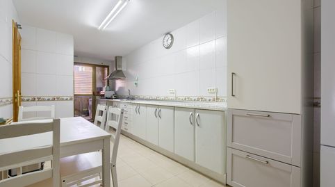 Foto 5 von Zimmer in Calle de Los Monasterios de Suso y Yuso, Montecarmelo, Madrid Capital