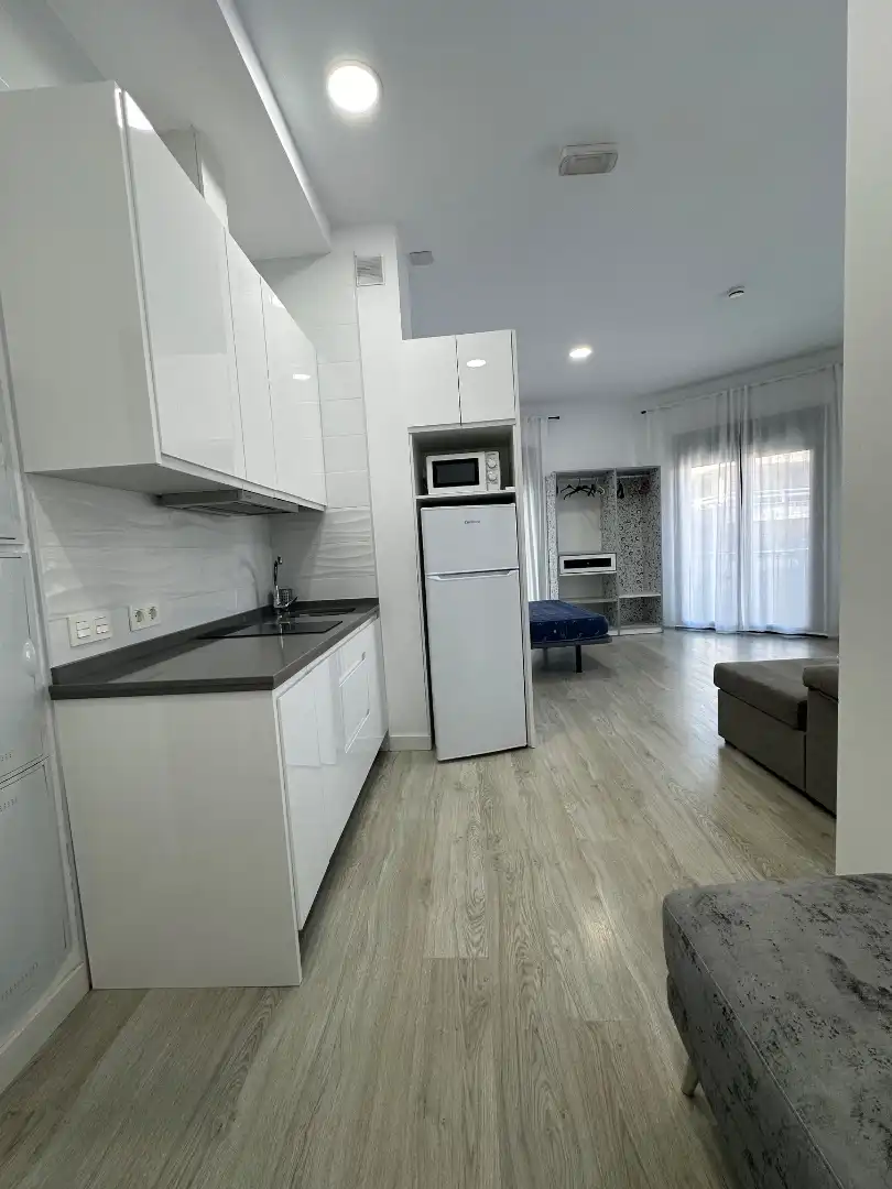 Cocina de Apartamento de alquiler en Badajoz con Calefacción, Amueblado y Lavadora