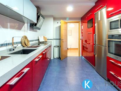 Kitchen of Flat for sale in  Madrid Capital  with Heating and Storage room