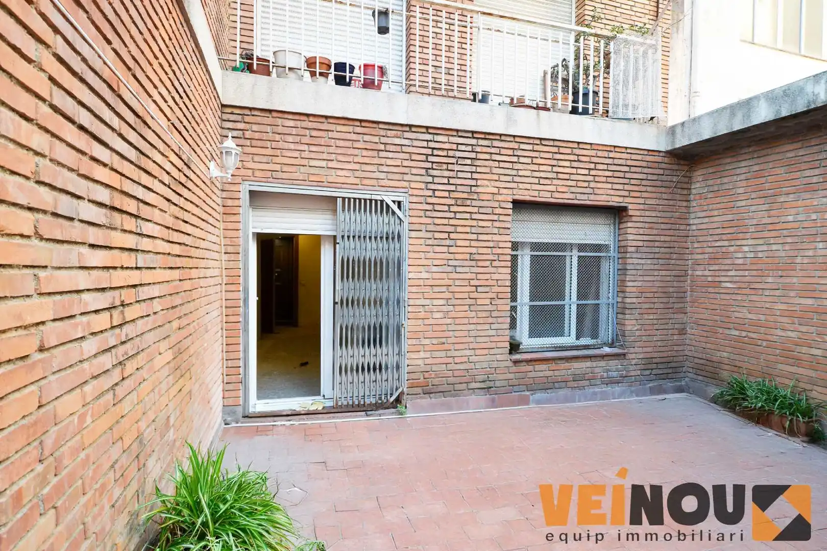 Gewerbefläche zum Verkauf in Carrer Creu Coberta, imagen 16