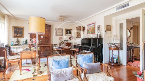 Foto 4 de Piso en venta en Alameda de Osuna, Madrid Capital