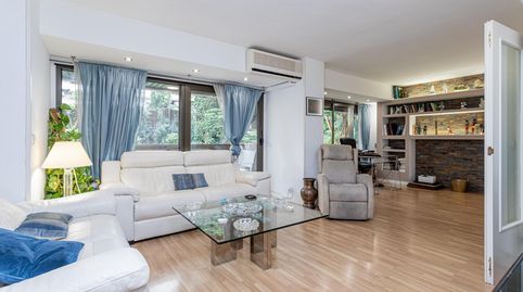 Foto 4 de Piso en venta en Calle Pedro Rico, La Paz, Madrid Capital
