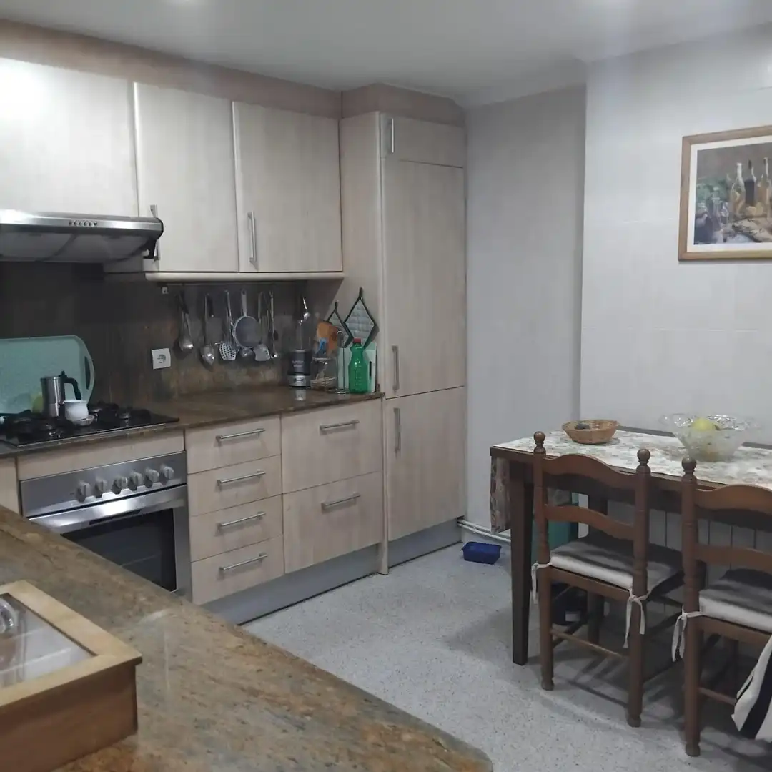 Cuina de Casa o xalet en venda en Salou amb Jardí privat, Terrassa i Traster