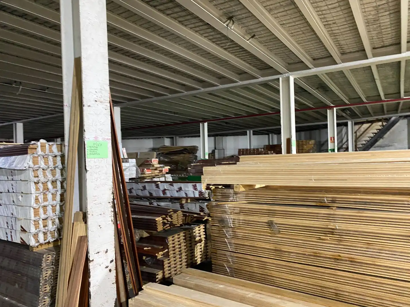 Industrial buildings for rent in Santander