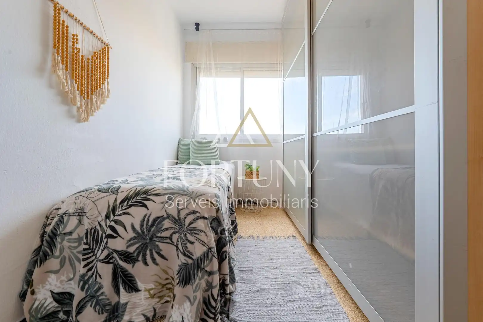 Habitación de Piso en venta en Reus con Balcón