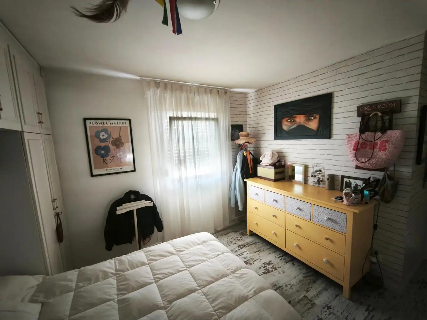 Habitación de Ático en venta en San Andrés del Rabanedo con Calefacción, Terraza y Amueblado