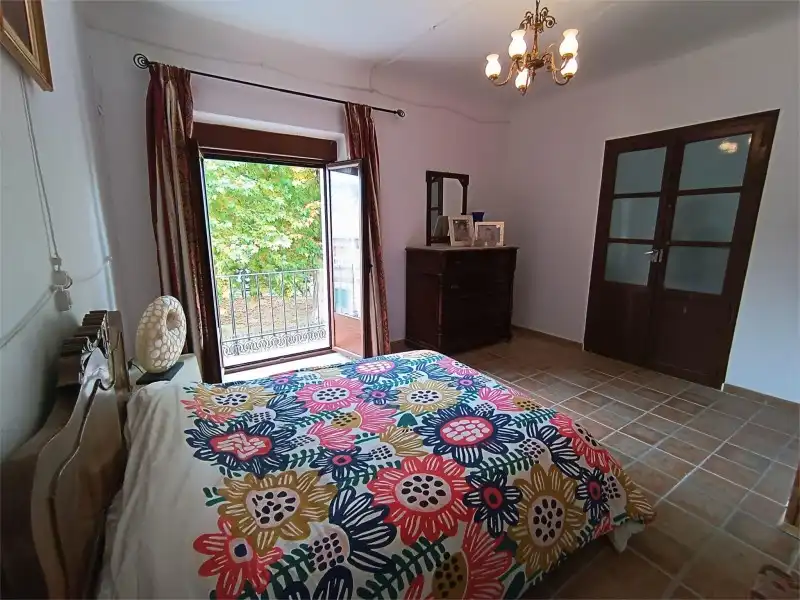 Dormitori de Casa o xalet de lloguer en Arenas del Rey