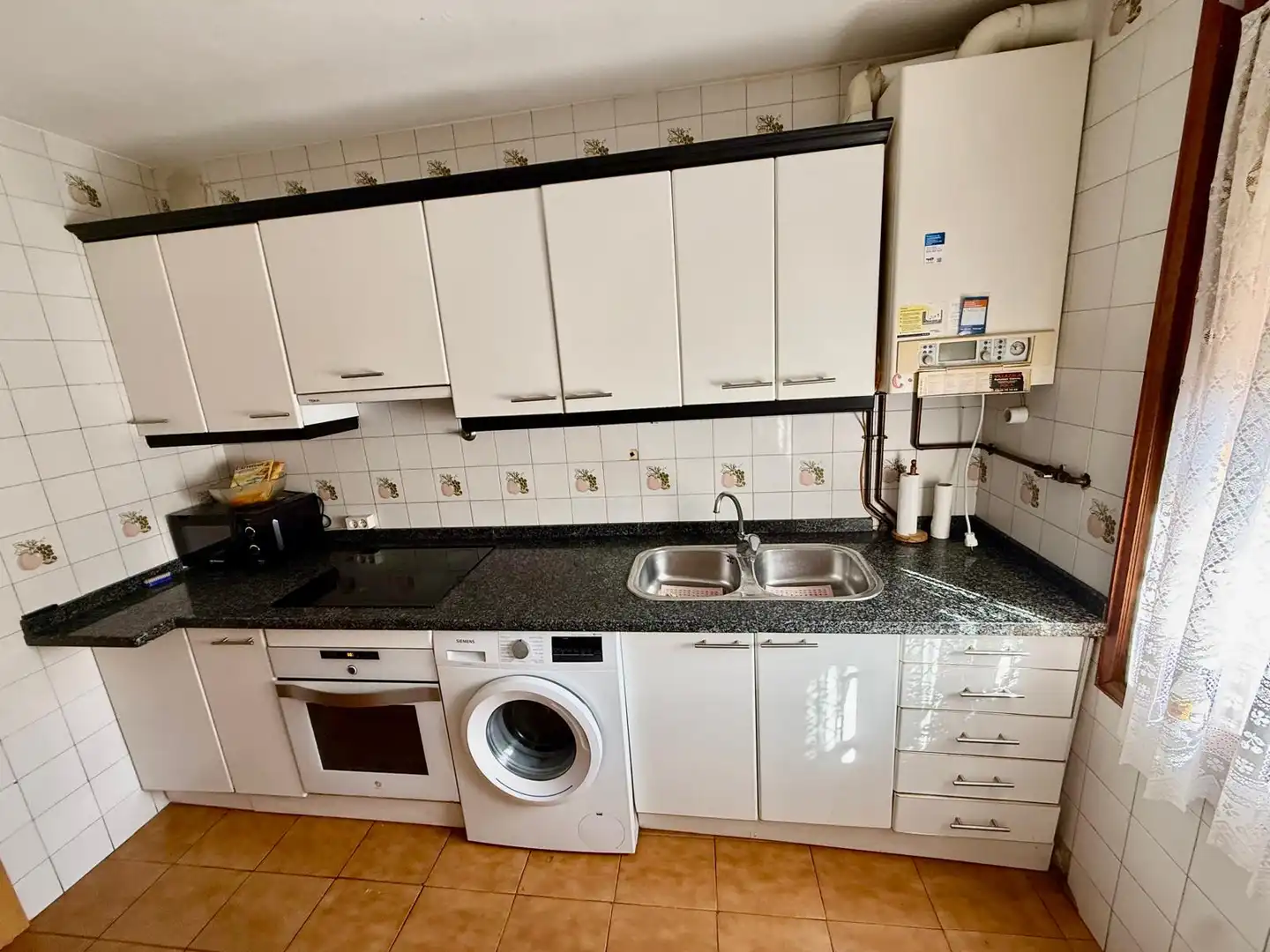 Cocina de Piso en venta en La Bañeza  con Amueblado