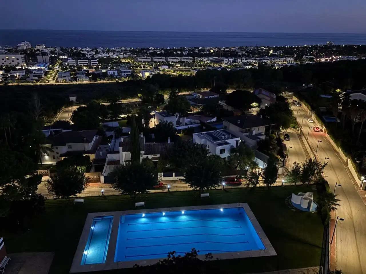 Piscina de Piso en venta en Vallpineda - Rocamar