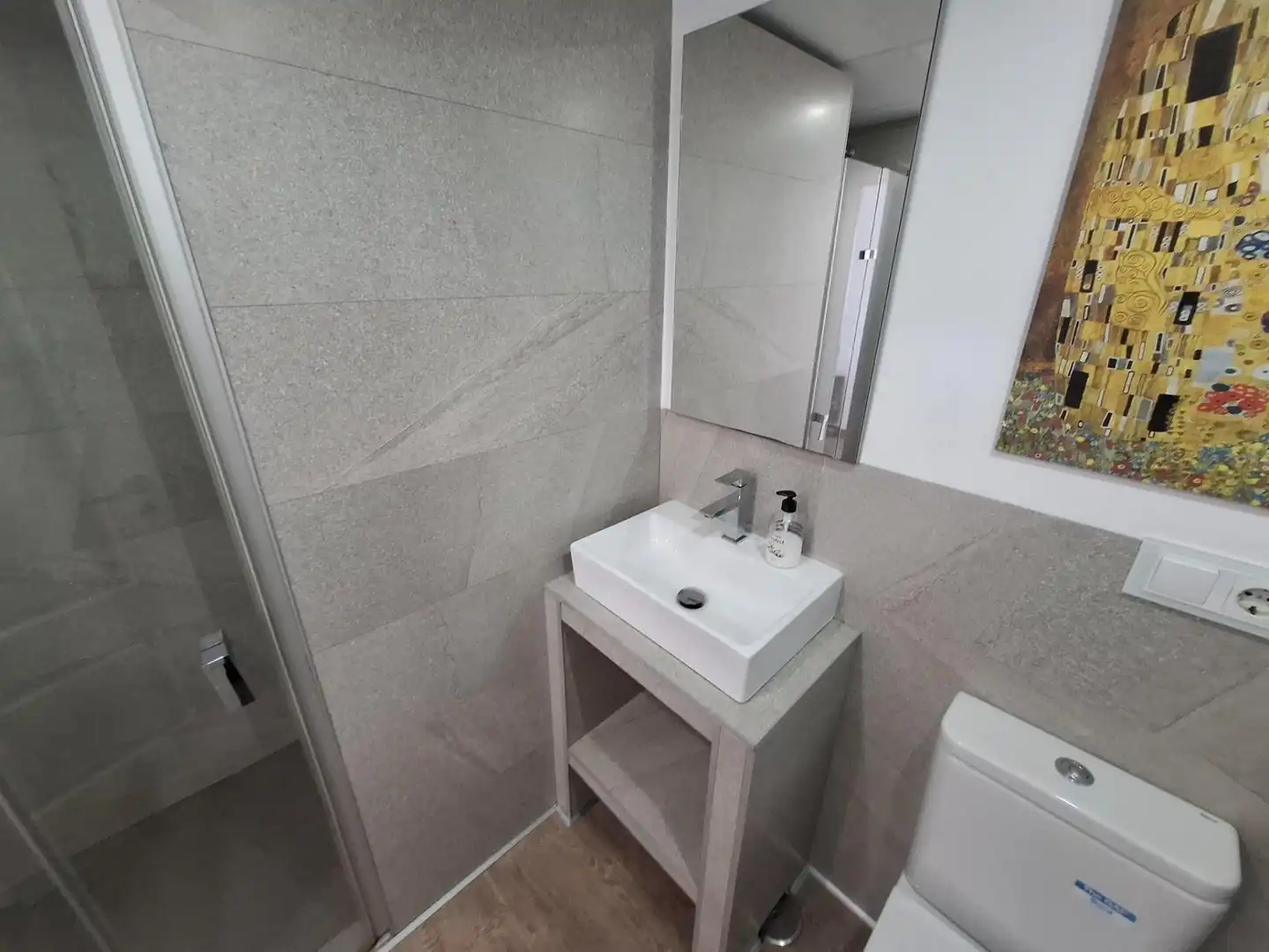 Bany de Apartament en venda en El Campello amb Jardí privat, Terrassa i Piscina comunitària