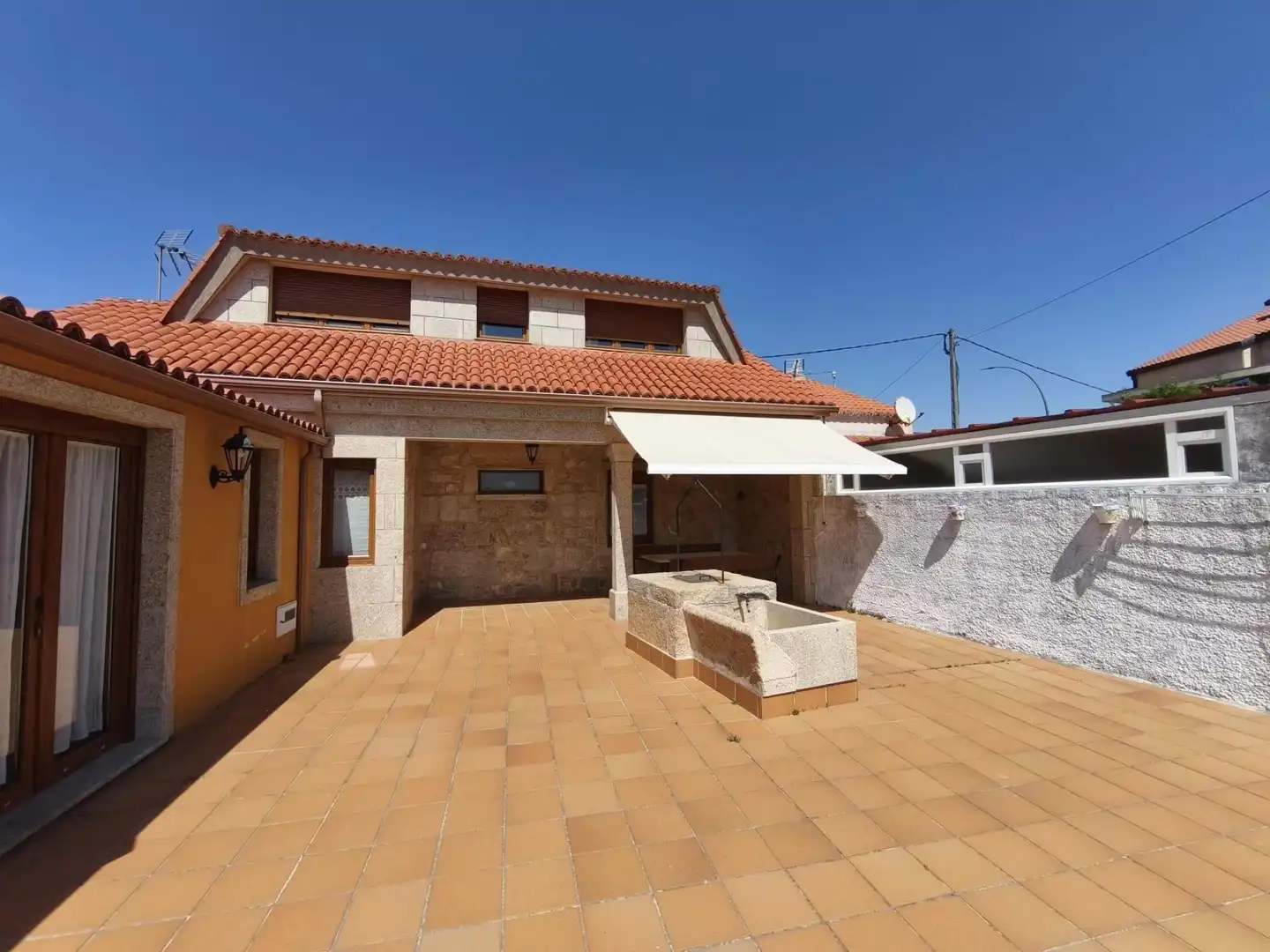 Terraza de Casa o chalet en venta en Ribeira con Calefacción