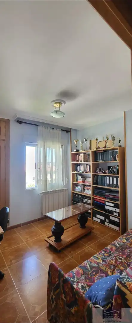 Dormitori de Pis en venda en Piedrahíta amb Calefacció, Terrassa i Traster