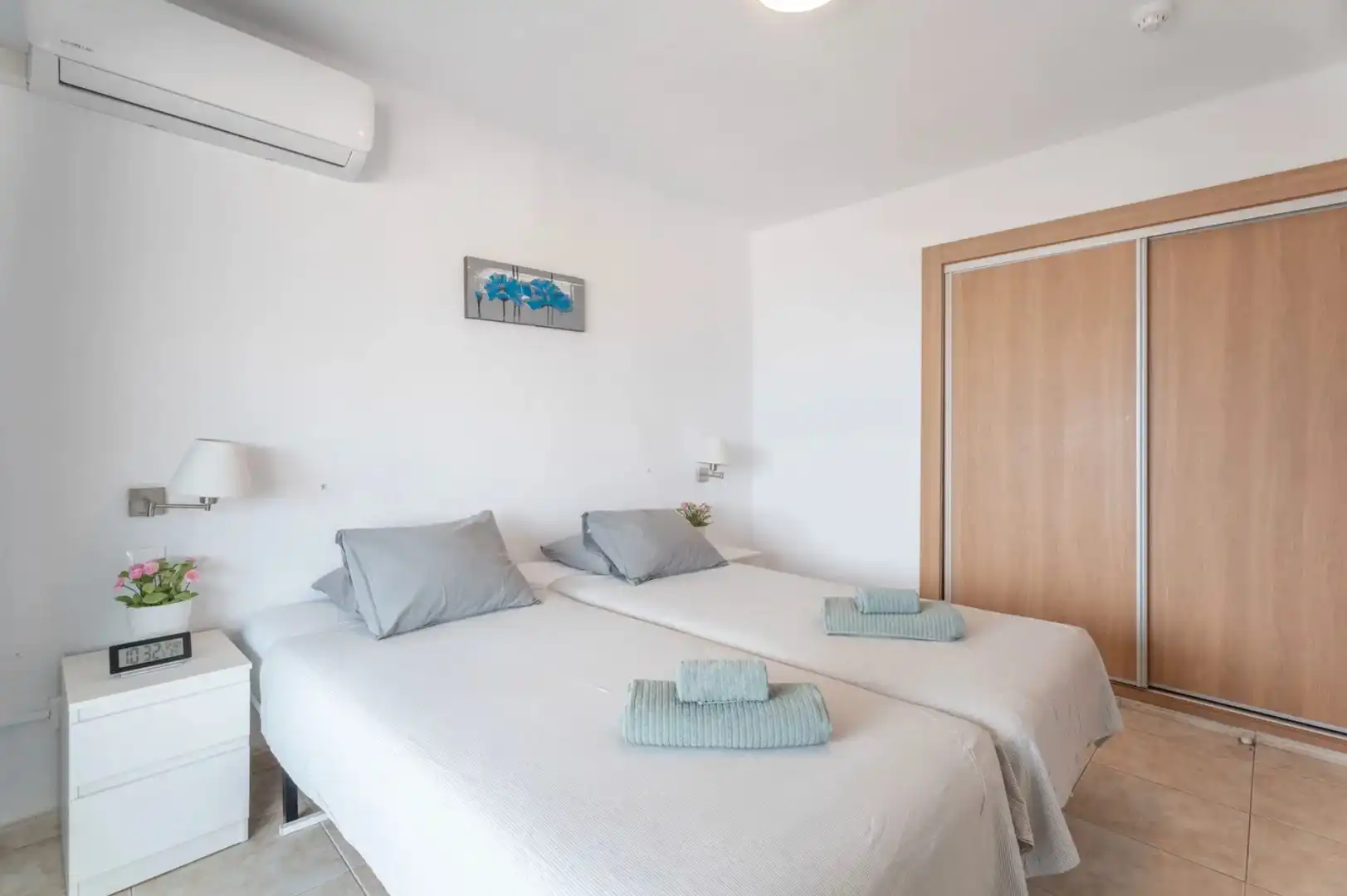 Bedroom of Flat for sale in Adeje  with Terrace, Swimming Pool and Furnished