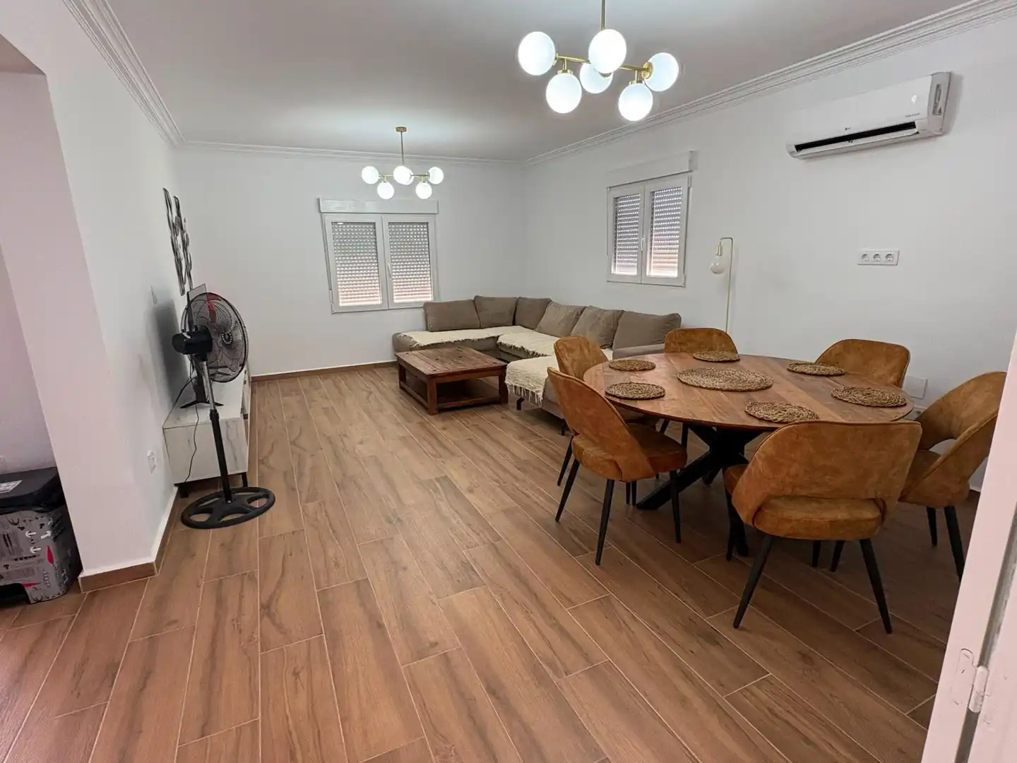 Sala de estar de Casa o chalet en venta en Mojácar con Aire acondicionado, Calefacción y Jardín privado
