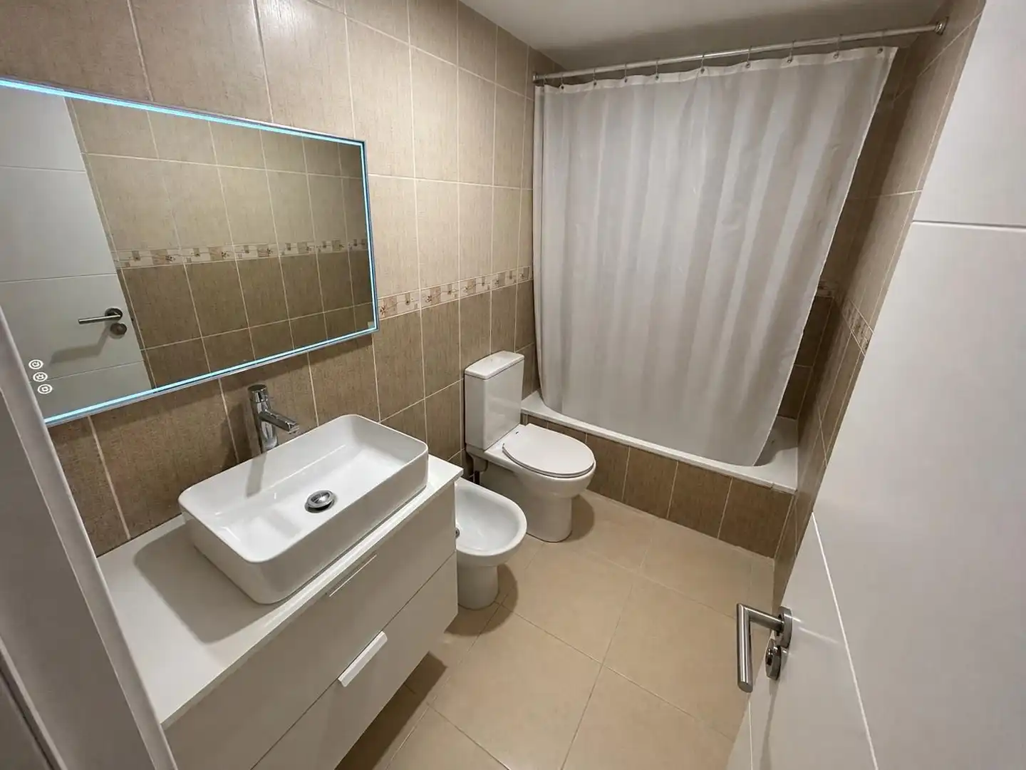 Bathroom of Flat for sale in San Cristóbal de la Laguna  with Terrace and Storage room