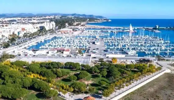 Vista exterior de Pis en venda en Vilanova i la Geltrú