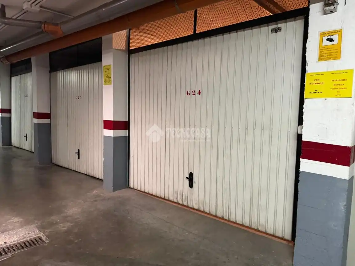 Aparcament de Casa o xalet en venda en Chiclana de la Frontera amb Traster