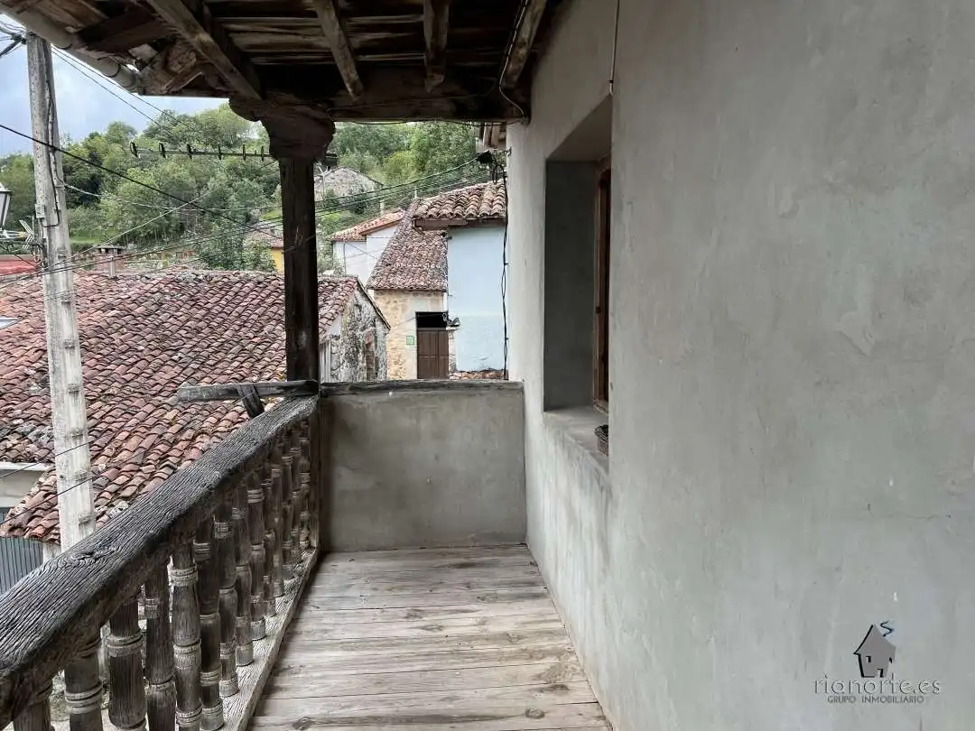 Terrassa de Casa o xalet en venda en Cabrales