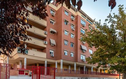 Exterior view of Flat for sale in Alcalá de Henares  with Heating and Storage room