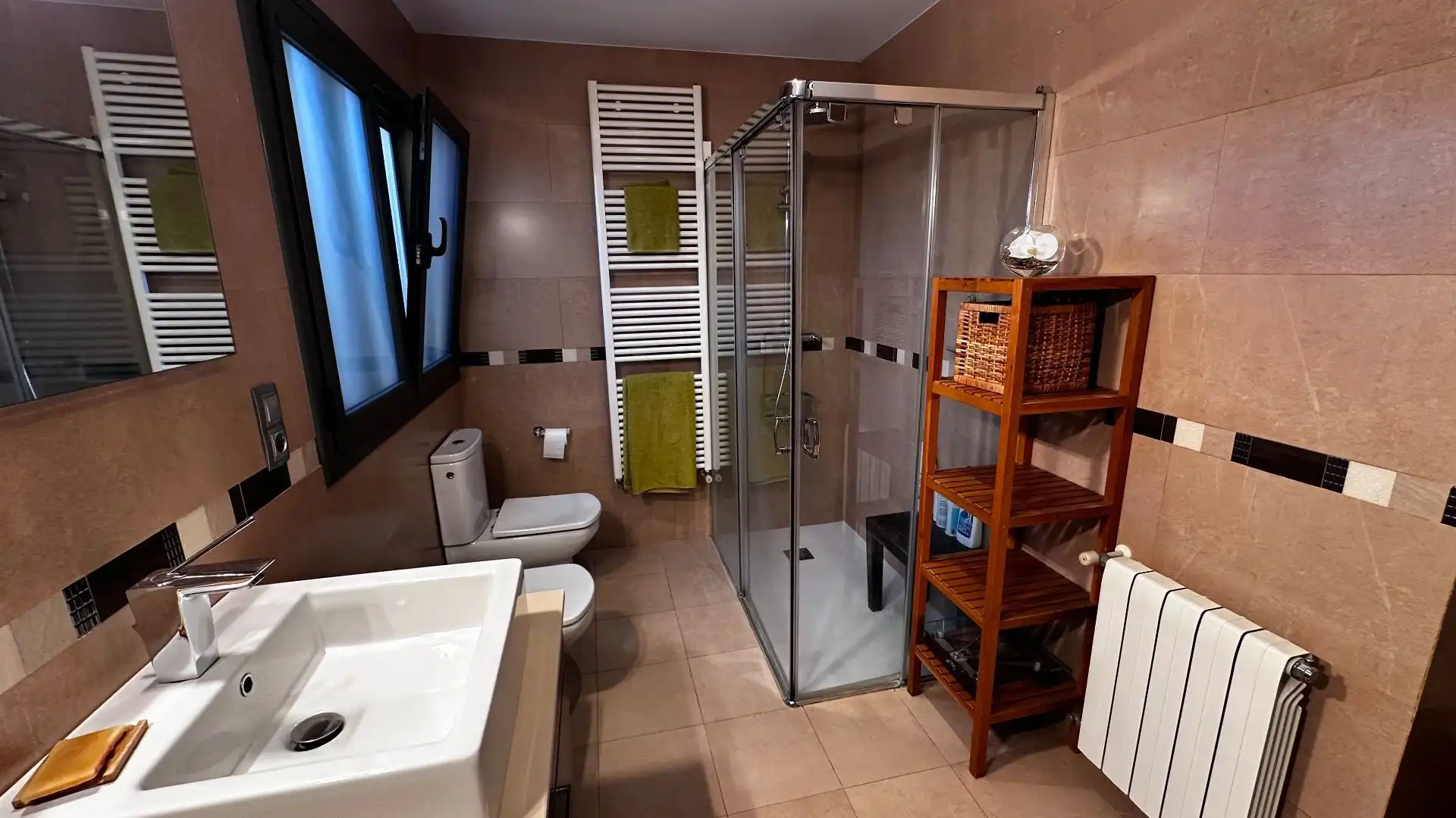 Bathroom of Houses for sale in Roquetes  with Air Conditioner, Heating and Private garden