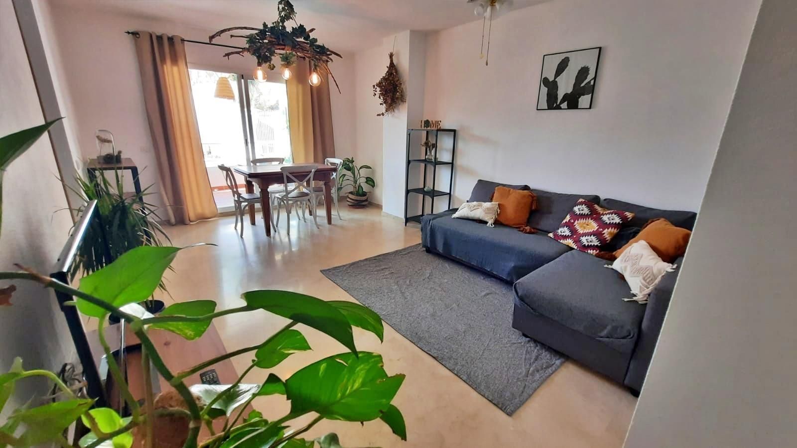 Living room of Flat for sale in Rincón de la Victoria  with Air Conditioner, Private garden and Terrace