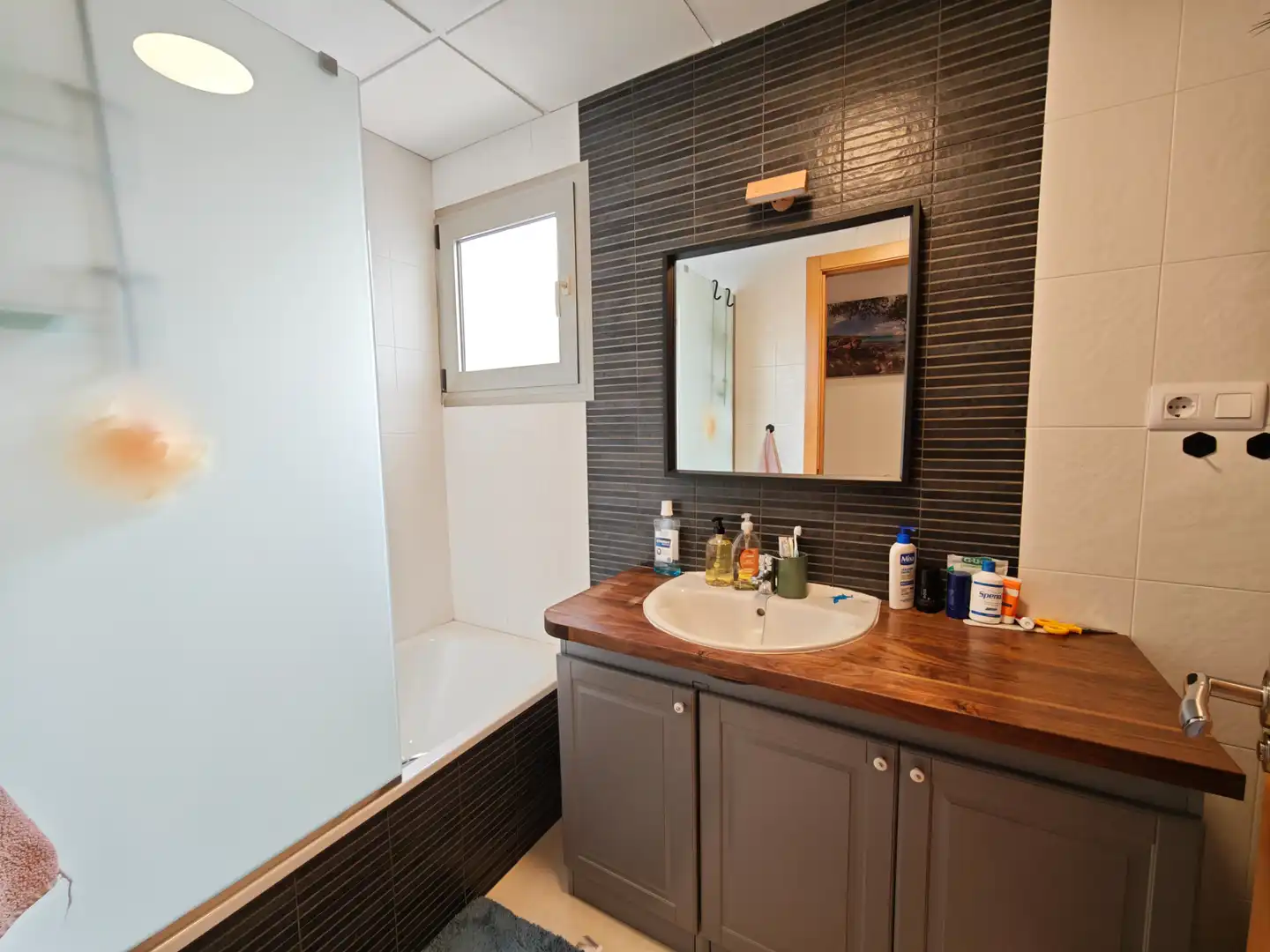 Bathroom of Apartments for sale in San Miguel de Salinas  with Air Conditioner, Storage room and Furnished