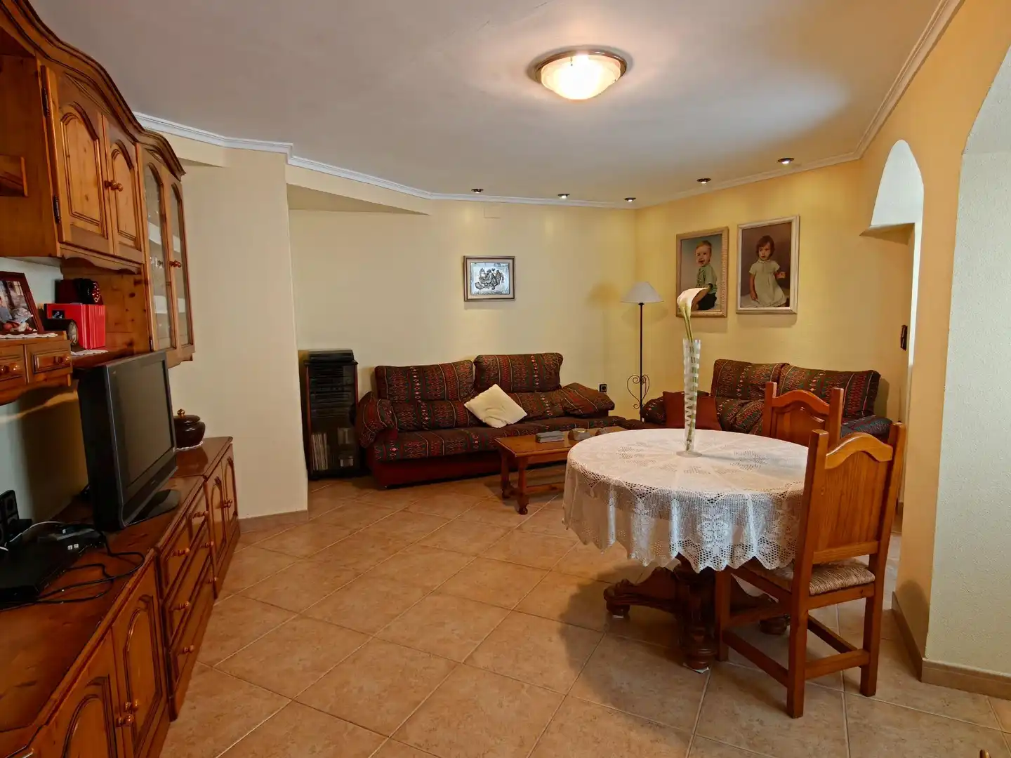 Sala d'estar de Casa o xalet en venda en Buñol amb Aire condicionat, Calefacció i Terrassa