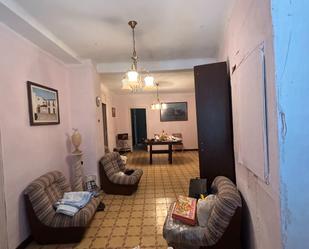 Sala d'estar de Casa o xalet en venda en Riba-roja d'Ebre amb Jardí privat, Terrassa i Moblat
