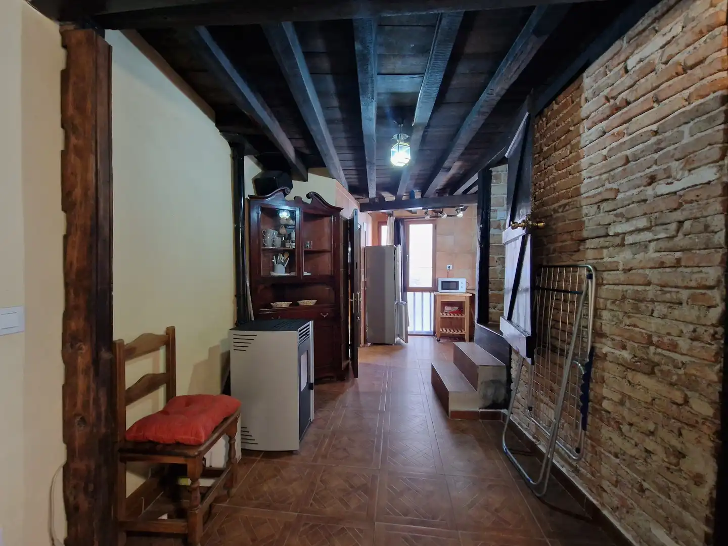 Finca rústica en venda en El Hornillo  amb Aire condicionat, Calefacció i Moblat