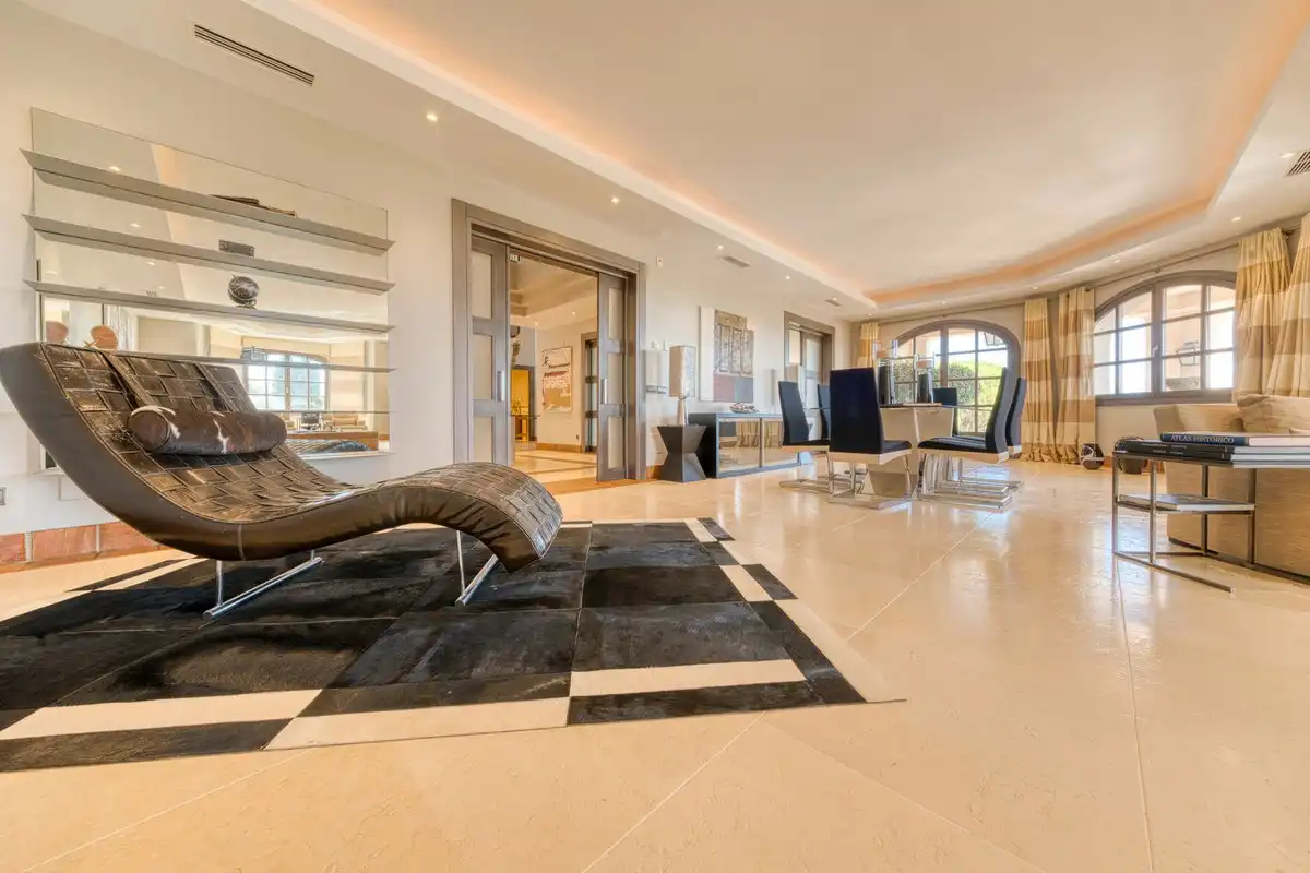 Sala de estar de Casa o chalet en venta en Sotogrande con Aire acondicionado, Jardín privado y Terraza