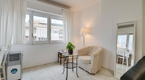 Foto 4 de Apartament en venda a Passeig Dels Països Catalans, 24, Veïnat, Salt