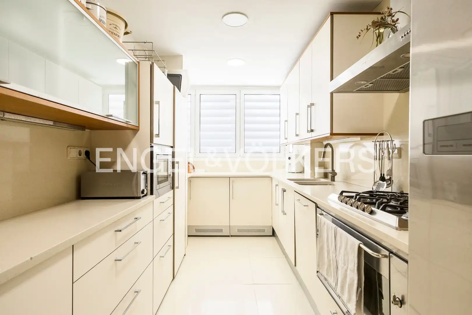 Kitchen of Flat for sale in Barcelona  with Air Conditioner, Heating and Furnished