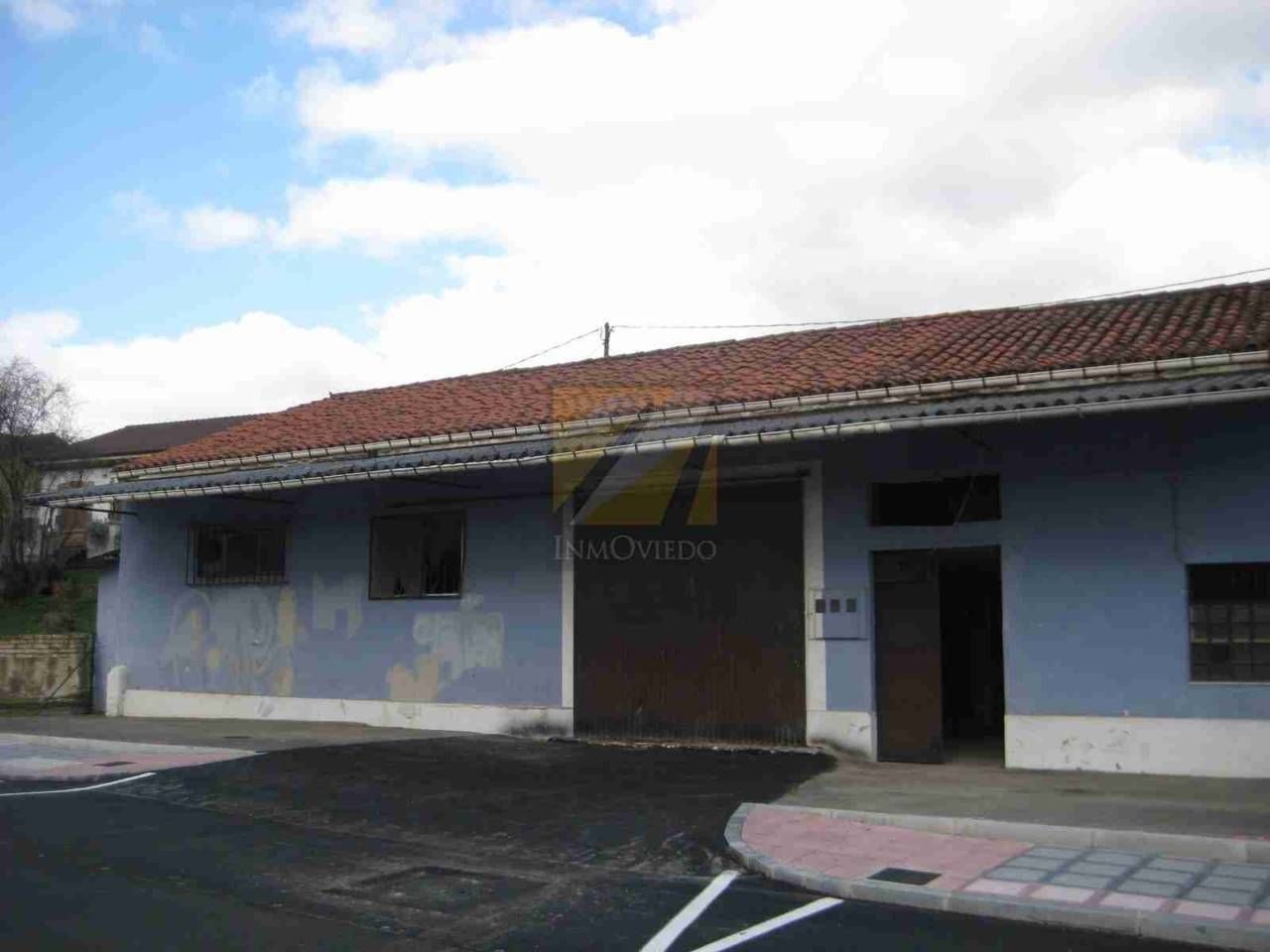Vista exterior de Nau industrial de lloguer en Siero