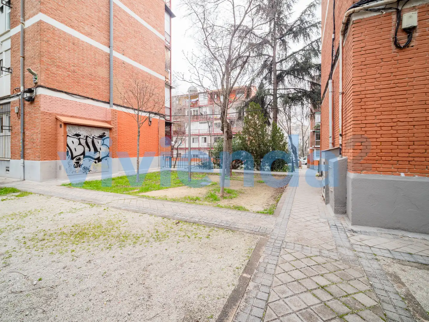 Außenansicht von Wohnung zur Miete in Madrid mit Klimaanlage, Heizung und Terrasse