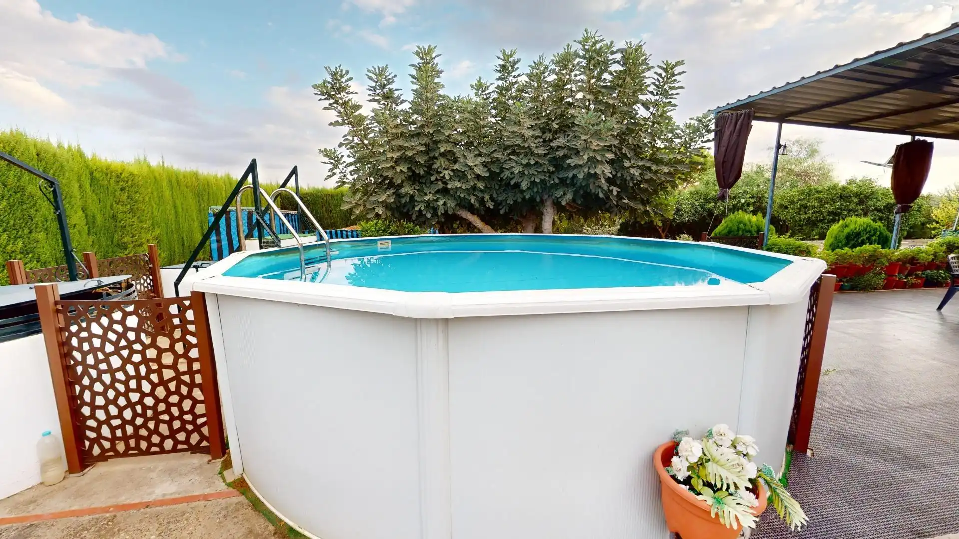 Piscina de Casa o chalet en venta en Córdoba con Aire acondicionado, Calefacción y Jardín privado