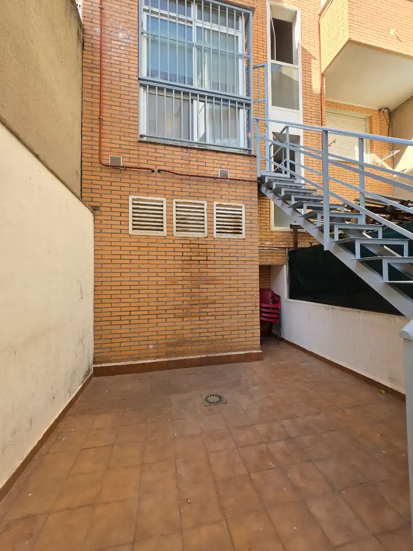 Flat for sale in Madrid  with Air Conditioner, Heating and Private garden