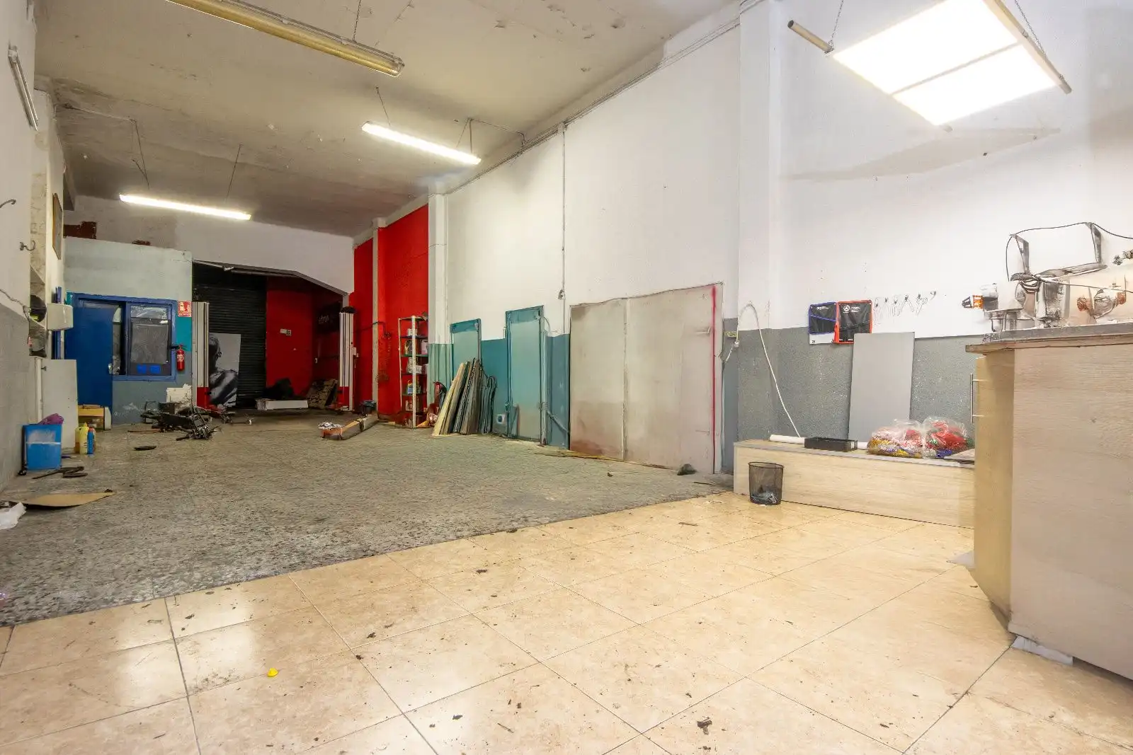 Local comercial en venda a Reial 44, imagen 5