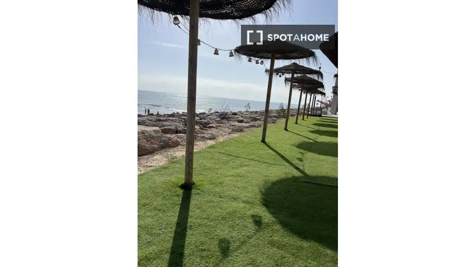 Vista exterior de Apartament per a compartir en Sagunto / Sagunt amb Aire condicionat, Calefacció i Terrassa