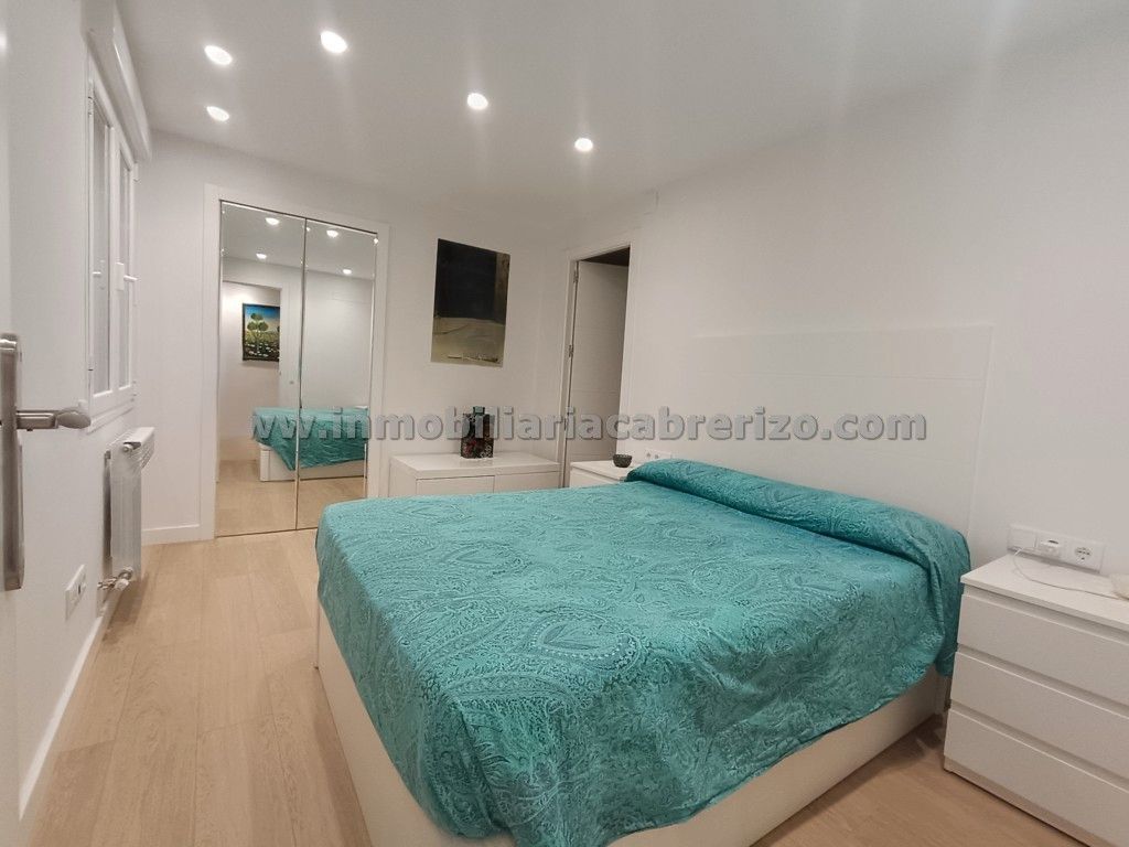 Schlafzimmer von Wohnungen zum Verkauf in  Logroño mit Klimaanlage, Heizung und Parkett