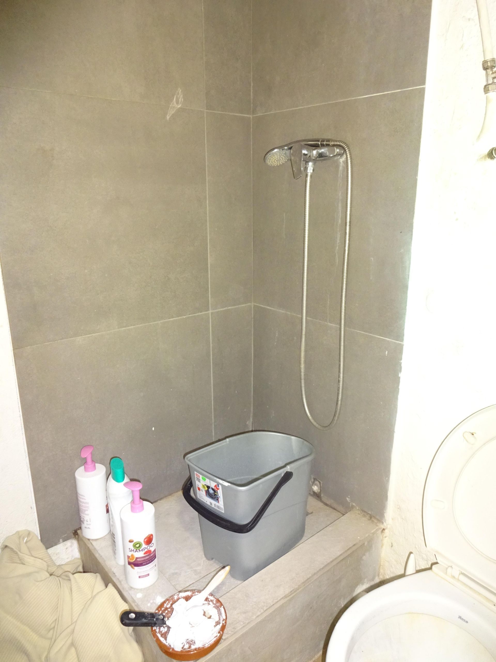 Bany de Local en venda en Mataró